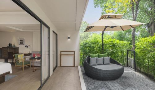 Twin Deluxe Room with Garden Terrace