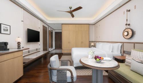 Premium Deluxe Ocean View King