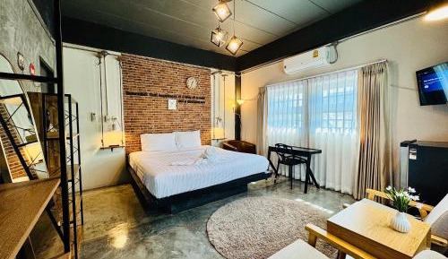 Deluxe Double Room with Mountain View