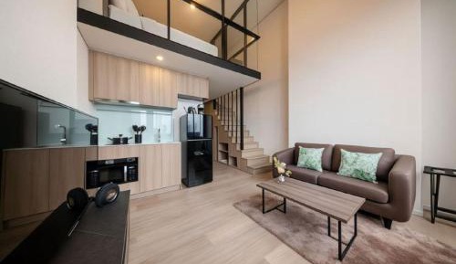 Studio Executive Duplex Twin