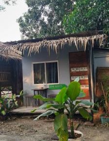 Bungalow with Fan