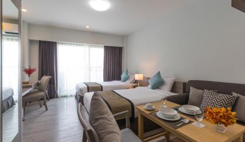 Deluxe Double or Twin Room