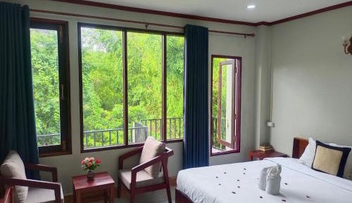 King Room with Mountain View
