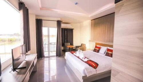 Standard King Room
