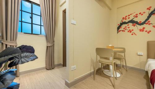 Standard Twin Room