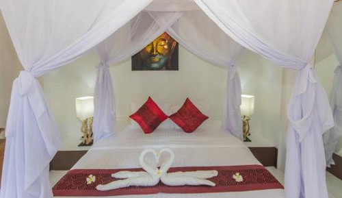 Deluxe Bungalow