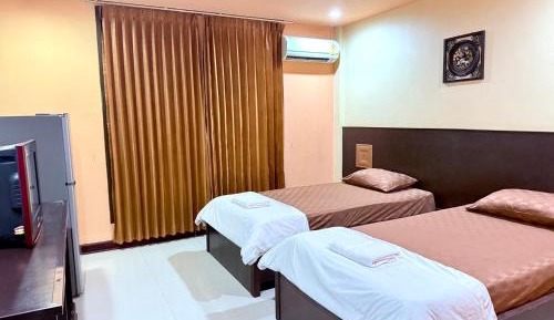 Deluxe Twin Room