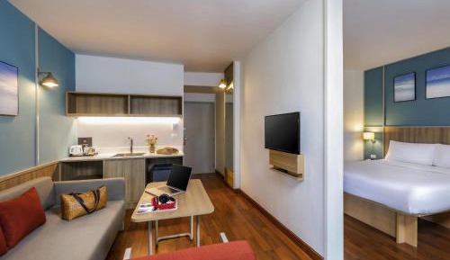 Suite with One Double Bed and Sofa