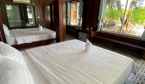 King Room with Two King Beds