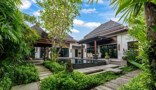 One-Bedroom Honeymoon Private Pool Villa