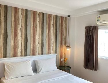 Standard Double or Twin Room with Air Con