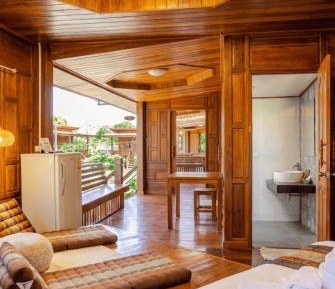 Large Double or Twin Room