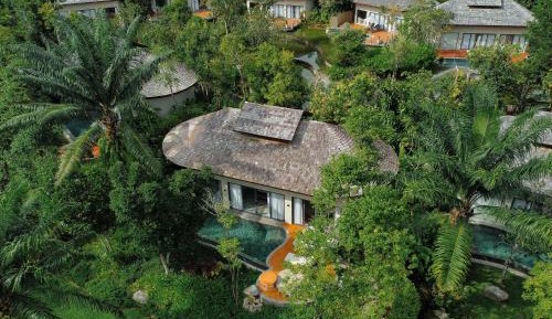 Wellness Lagoon Pool Villa