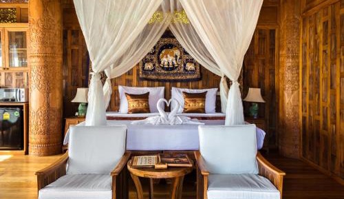 Deluxe Pool Villa