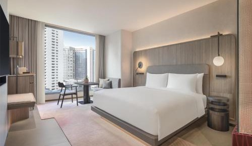 Premium King Room