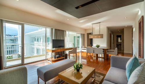 Two-Bedroom Suite