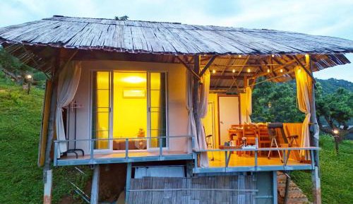 Double Room with Mountain View