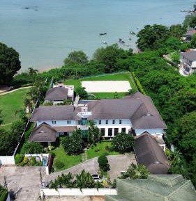 Villa with Sea View