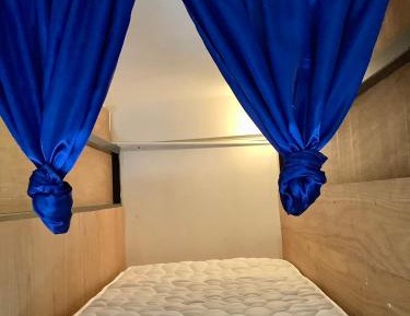 Bunk Bed in Mixed Dormitory Room