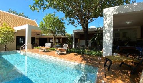 Villa with Private Pool