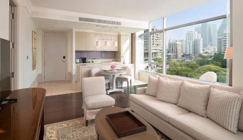 One Bedroom Corner Prestige Club access
