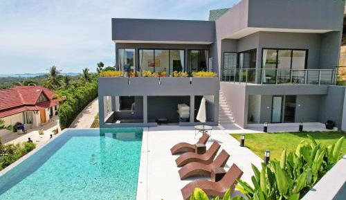 Villa with Sea View
