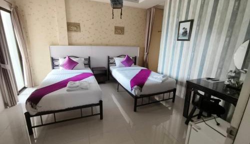 Superior Twin Room