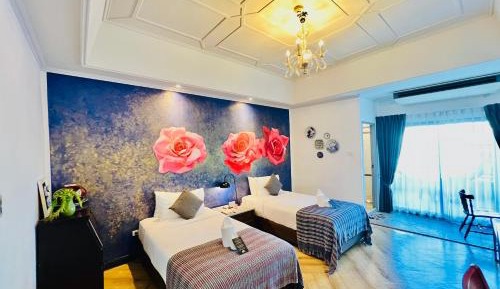 Deluxe Double or Twin Room with Balcony