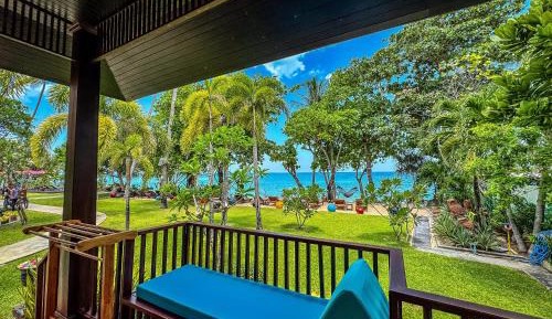 Villa - Beach Front