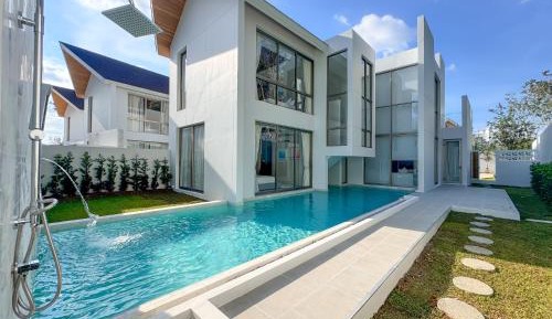 Villa with Private Pool