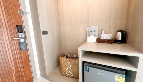 Double or Twin Room with Sea View