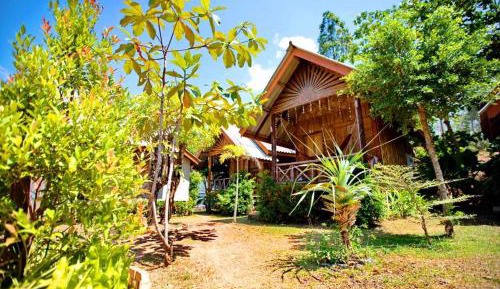 Standard Bungalow with Fan