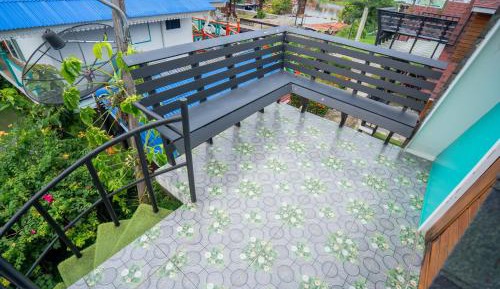 Villa with Garden View