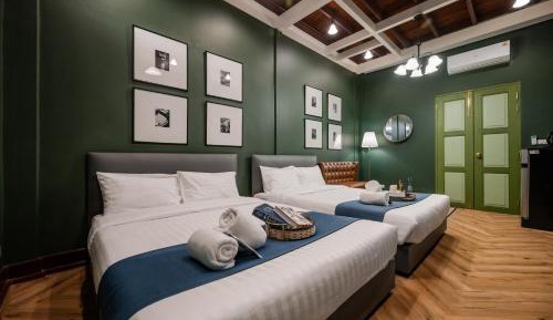 Quadruple Room with Private External Bathroom