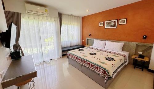 Superior King Room