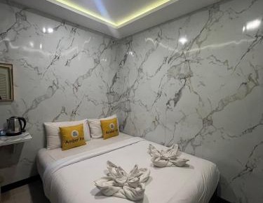 Double Room with no View
