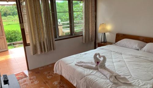 King Room with Mountain View