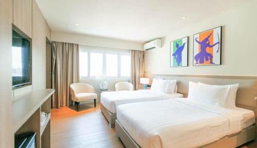 Deluxe Double or Twin Room