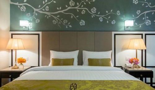 Premier King Room