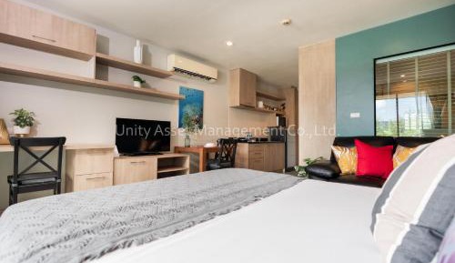Studio (2 Adults)
