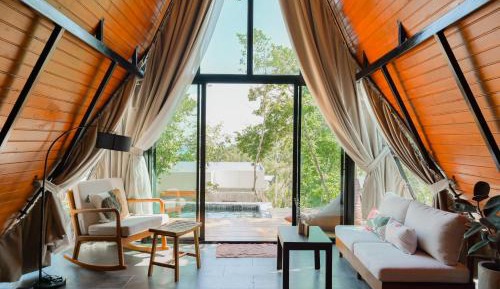 One-Bedroom Villa