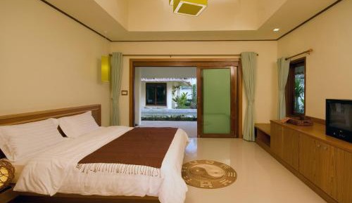 Deluxe Villa