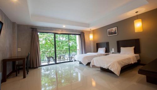 Deluxe Twin Room (Building)