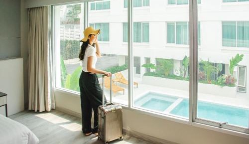 Deluxe Pool View (New Wing)
