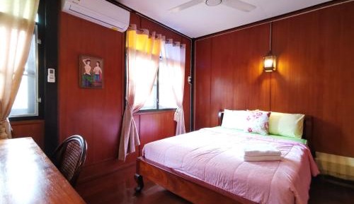 Double AC Room with Shared Bathroom