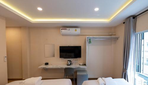 Triple Room with Balcony