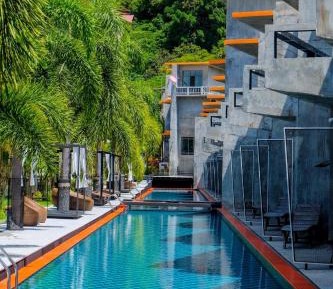 Deluxe Double or Twin Room with Pool Access
