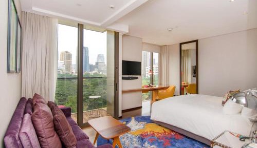 Standard King Room with Balcony and Sunset Garden View