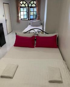 Large Double or Twin Room