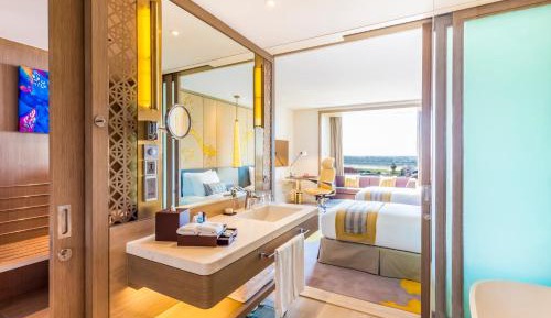 Standard Twin Room with Pool View